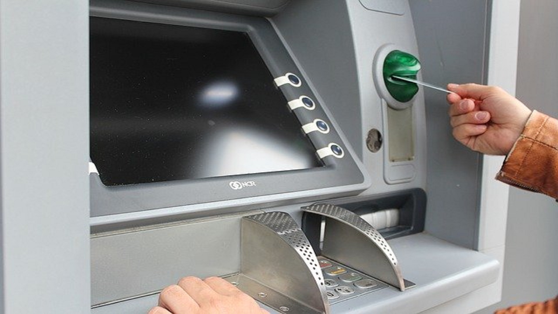 カードローンとは?借り方・金利・審査など徹底解説!