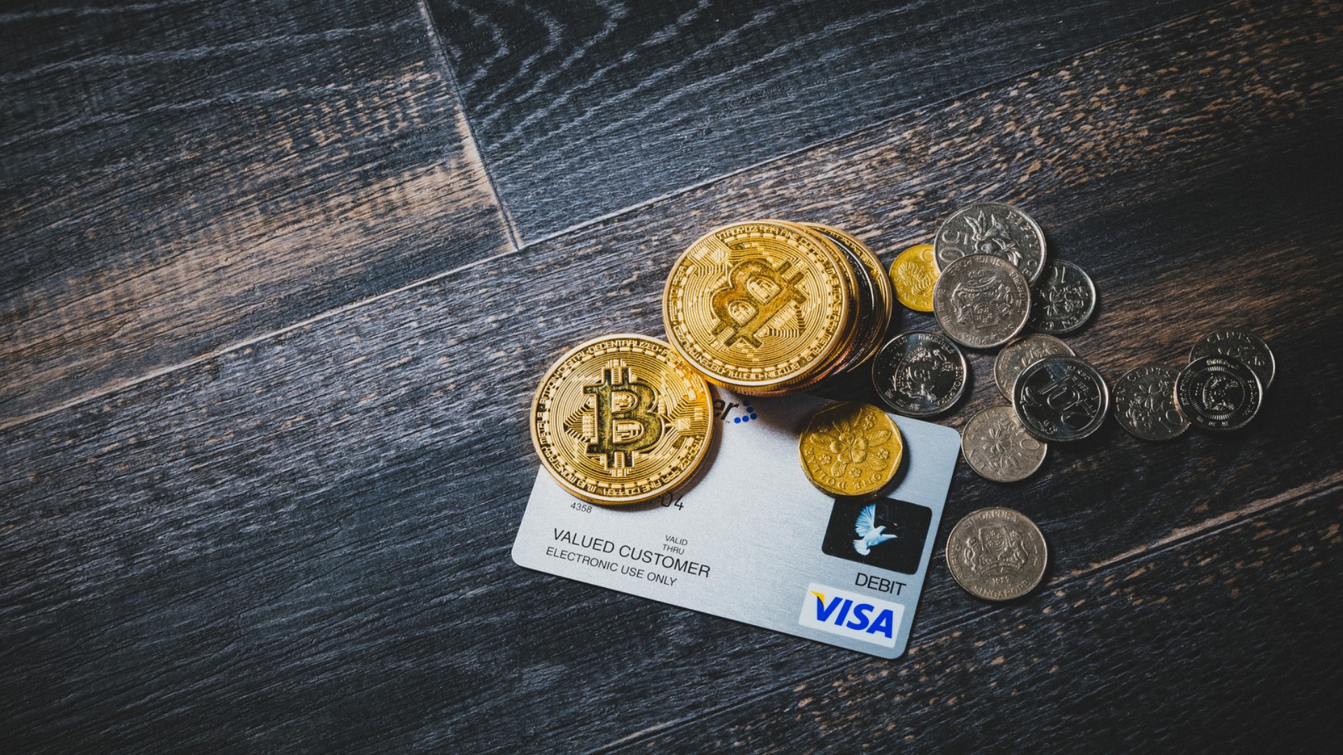 クレジットカードの使い方徹底解説!ネット・レジでの使い方は?